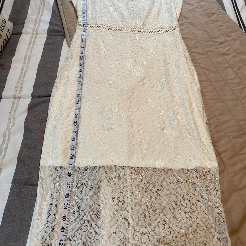 Allandwell white lace dress NWT size large - Picture 9 of 12